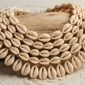 Collier Coquillages Cauris Traditionnel